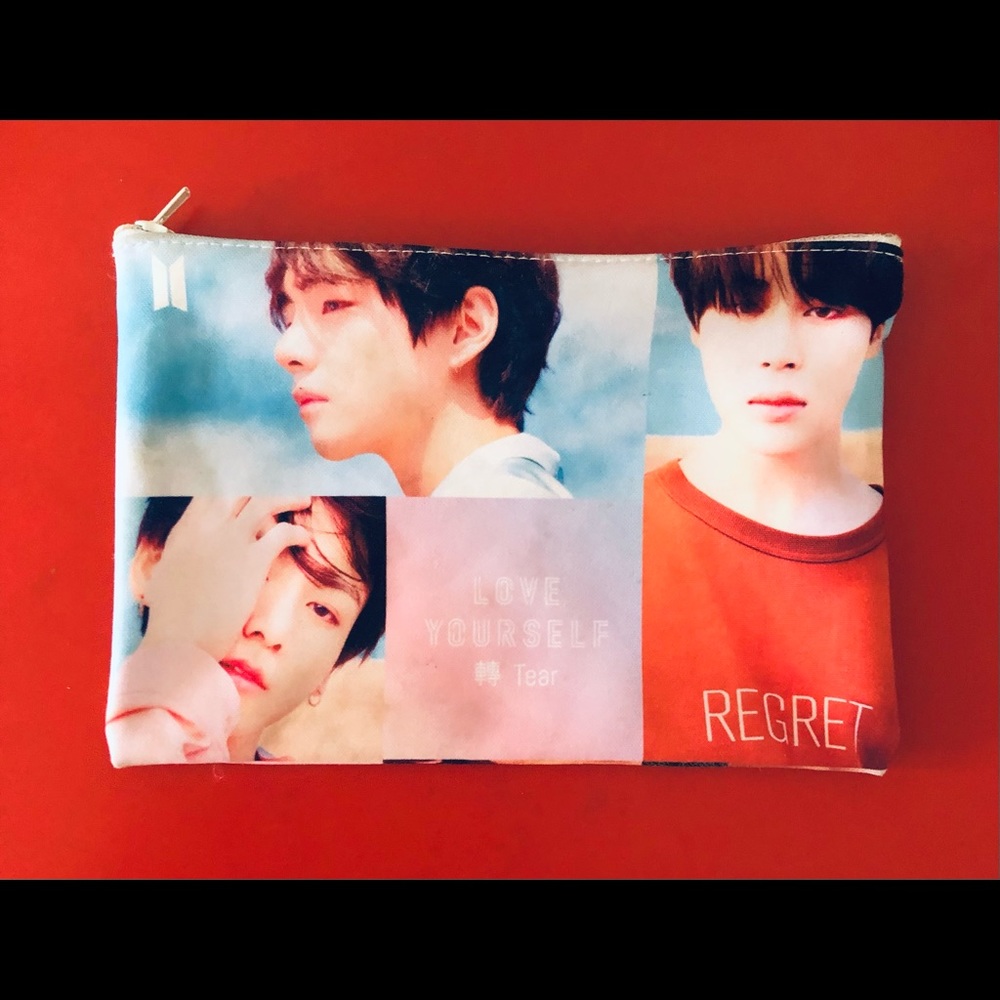 BTS case / trousse BTS